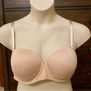 Torrid push up strapless/convertible bra, size 42C